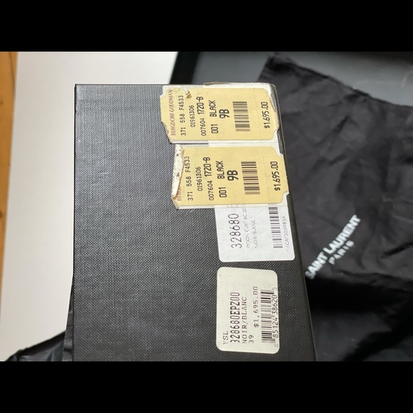 Saint Laurent snakeskin booties - Picture 9 of 10